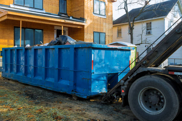 Best Yard Waste Removal  in Fredonia, WI